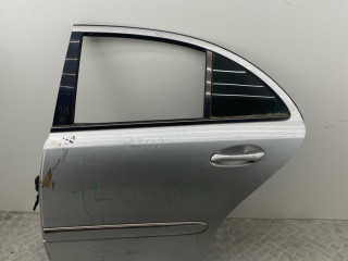 дверь задняя левая Mercedes-Benz E-Класс W211/S211 2004, 3.2 л., CDi, дизель, АКПП, серебро, седан, задний привод, правый руль, A2117300105