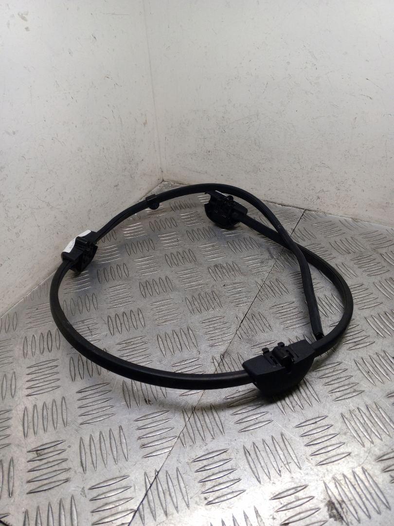 форсунка омывателя лобового стекла BMW 5 серия G30/G31 G30 2020, 2.0 л., B48 B20 B, бензин, АКПП, sophistograu a90, седан, задний привод, правый руль - фото №1