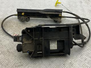 электроручник Renault Scenic 2 поколение 2006, 8200450860A