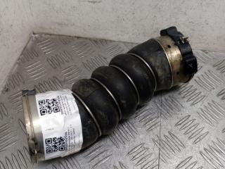 патрубок интеркулера BMW 7 серия G11/G12 G11 2017, 3.0 л., B57 D30 A, дизель, АКПП, carbonschwarz metallic (416), седан, задний привод, правый руль, 11618571024, 8571024