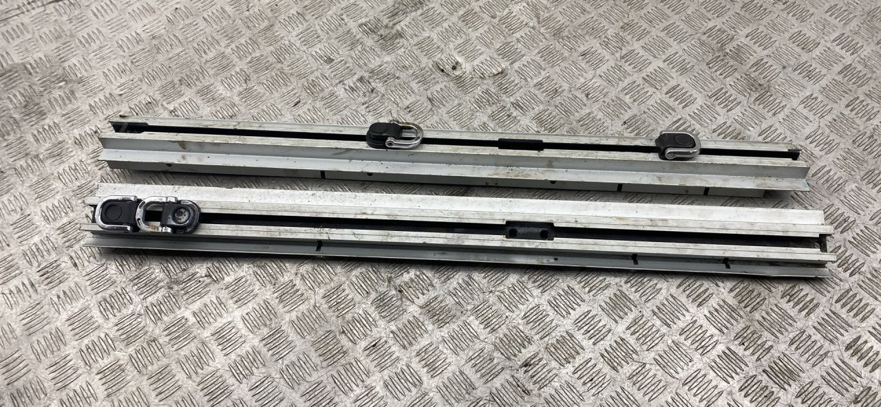 пол багажника BMW X5 F15 2018, 3.0 л., N57 D30 A, дизель, АКПП, carbonschwarz metallic (416), внедорожник 5 дв., полный привод, правый руль, 72157331365, 72157331366, 7331365, 7331366 - фото №1