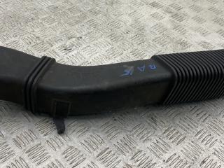 патрубок воздушного фильтра BMW 5 серия F10/F11 [рестайлинг] F10 2014, 2.5 л., дизель, АКПП, carbonschwarz metallic (416), седан, задний привод, правый руль, 13717811597, 7811597