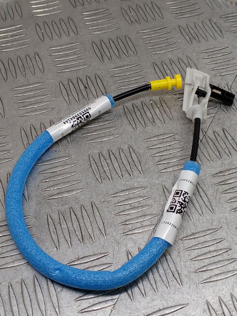 тросик внутренней ручки двери задней BMW X5 F15 2018, 3.0 л., N57 D30 A, дизель, АКПП, carbonschwarz metallic (416), внедорожник 5 дв., полный привод, правый руль, 51227293622, 7293622 - фото №1