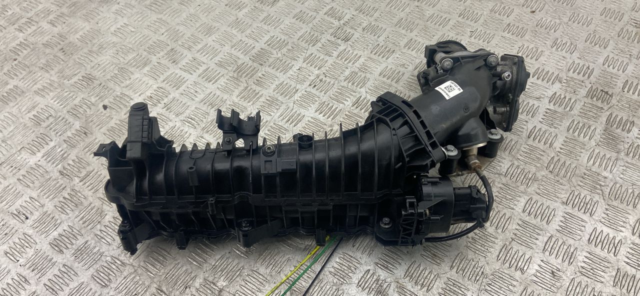 коллектор впускной BMW 3 серия F30/F31/F34 2013, 2.0 л., N47 D20 D, дизель, АКПП, седан, 7807991 - фото №1