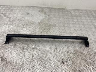 кронштейн (крепление) Porsche 911 Carrera S 991 2014, 3.8 л., MA1.03, бензин, робот, серый, задний привод, правый руль, 991504111