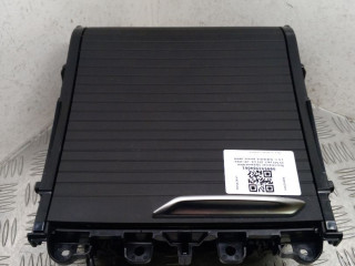 подстаканник BMW X3 G01 [рестайлинг] G01 2024, 2.0 л., B48 B20 A, бензин, АКПП, black sapphire, внедорожник 5 дв., полный привод, правый руль, 5A192C2