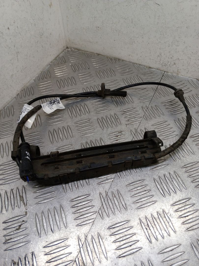 датчик ABS BMW X5 F15 2018, 3.0 л., N57 D30 A, дизель, АКПП, carbonschwarz metallic (416), внедорожник 5 дв., полный привод, правый руль, 34526771777, 6771777 - фото №1