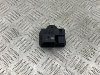 реле накала свечей BMW 5 серия F07/F10/F11 2012, 2.0 л., N47 D20 C, дизель, АКПП, седан, задний привод, правый руль, 8570087, 0522120103