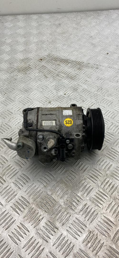 компрессор кондиционера Audi Q7 4L 2007, 3.0 л., BUG, дизель, АКПП, полный привод, правый руль, 7L6820803J - фото №1
