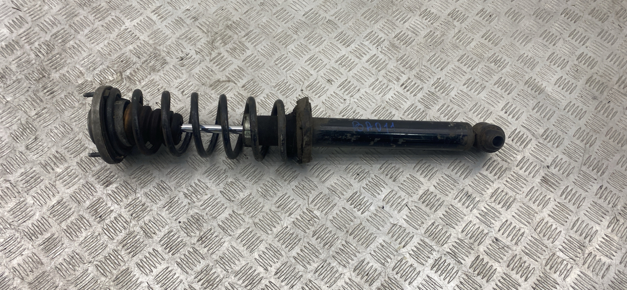 амортизатор задний BMW 5 серия F07/F10/F11 F10 2012, 2.5 л., дизель, АКПП, sophistog brillan metall (b90), седан, задний привод, правый руль - фото №1