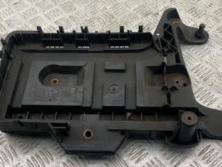 крепление аккумулятора Skoda Octavia 2 поколение (A5) [рестайлинг] 2011, 2.0 л., CCZA, бензин, МКПП, 8x8x, лифтбэк, передний привод, правый руль, 1K0915325A