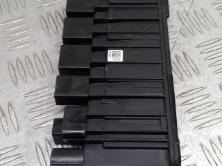 Блок питания BMW X3 G01 [рестайлинг] G01 2024, 2.0 л., B48 B20 A, бензин, АКПП, black sapphire, внедорожник 5 дв., полный привод, правый руль, 8741401