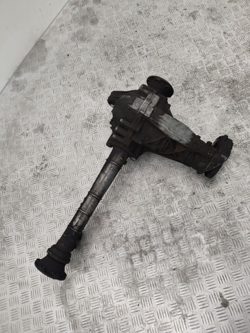 редуктор переднего моста Audi Q7 4L 2007, 3.0 л., BUG, дизель, АКПП, полный привод, правый руль, 4460310021 - фото №1