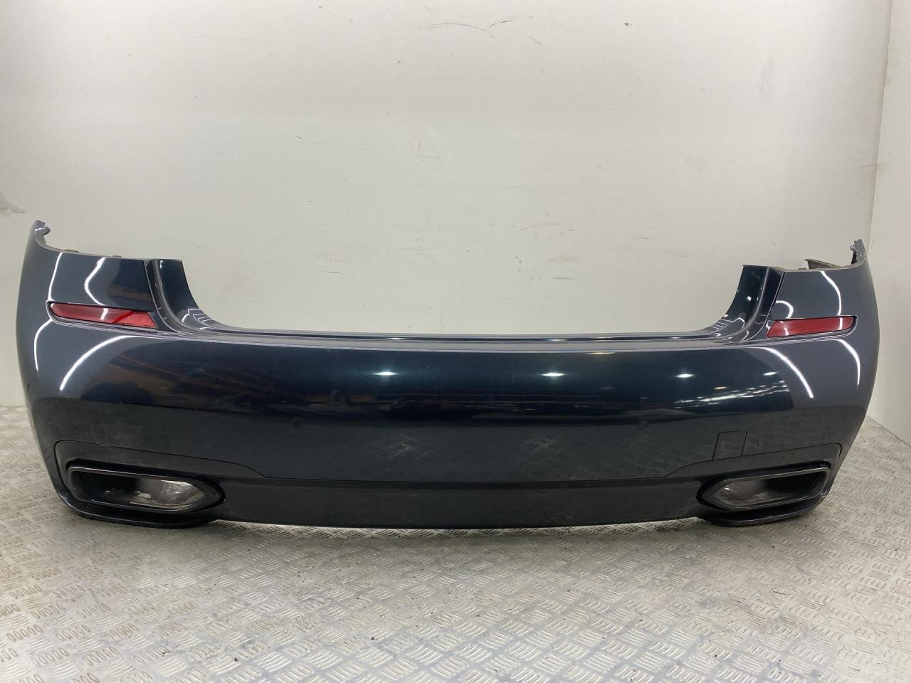 бампер задний BMW 7 серия G11/G12 G11 2018, 3.0 л., B57 D30 A, дизель, АКПП, singapore grau metallic (b41), седан, полный привод, правый руль, 51128061150, 51128061579, 51128064760, 8061150, 8061579, 8064760 - фото №1
