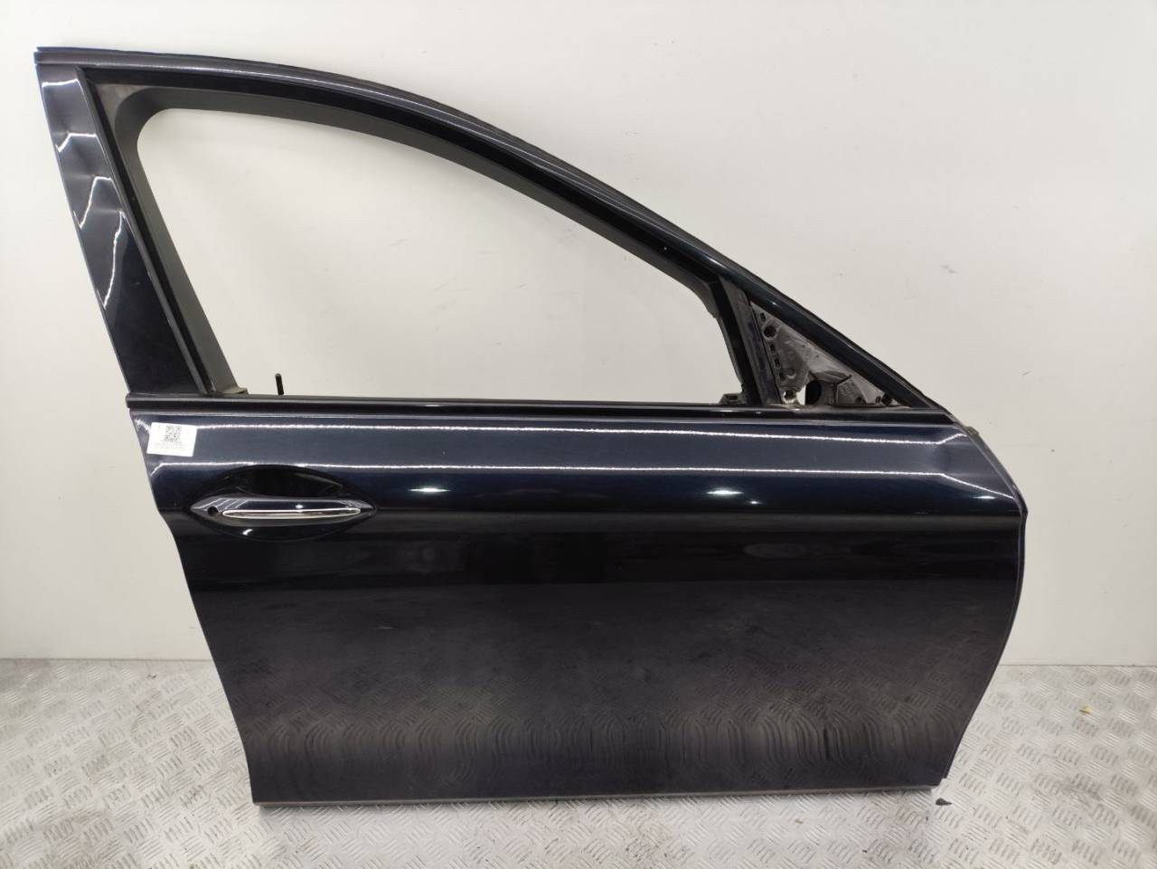 стеклоподъемник передний правый BMW 5 серия F07/F10/F11 F10 2011, 3.0 л., N57 D30 A, дизель, АКПП, carbonschwarz metallic (416), седан, задний привод, правый руль - фото №1