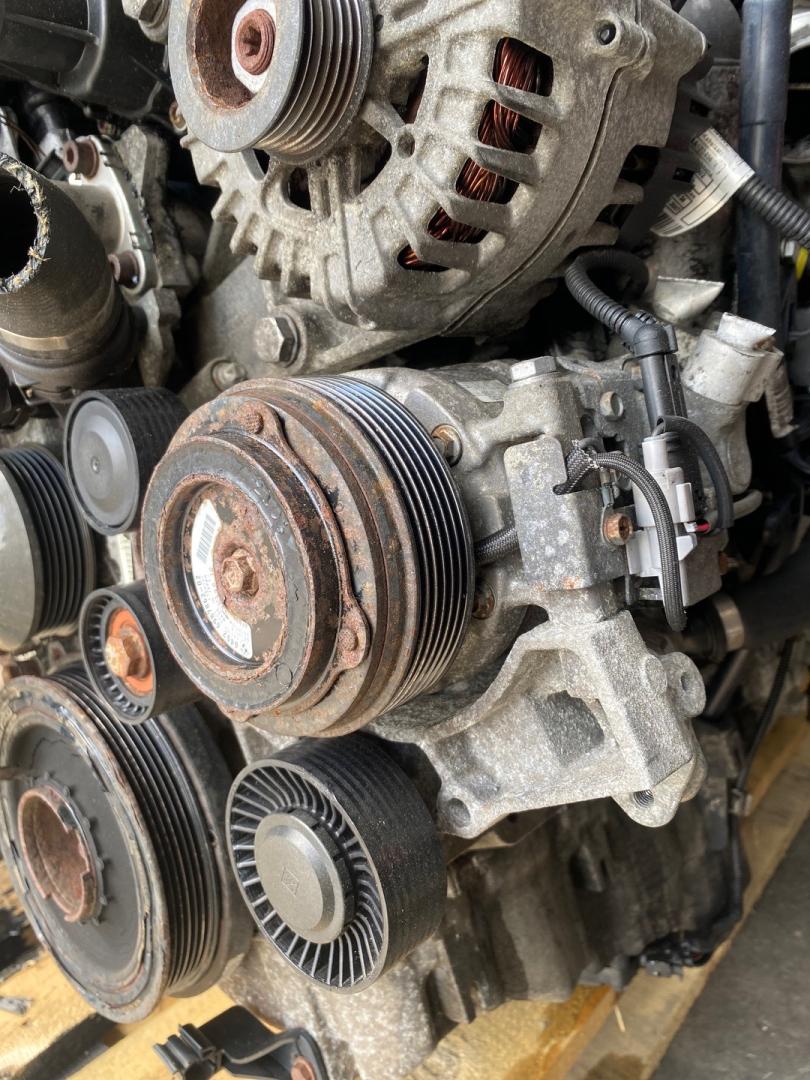компрессор кондиционера BMW 3 серия E90/E91/E92/E93 2007, 2.0 л., N47 D20 A, дизель, МКПП, 64526987862, 6987862, 6SBU14C - фото №1