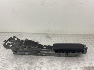 подлокотник Porsche 911 Carrera S 991 2014, 3.8 л., MA1.03, бензин, робот, серый, задний привод, правый руль, 99155343501