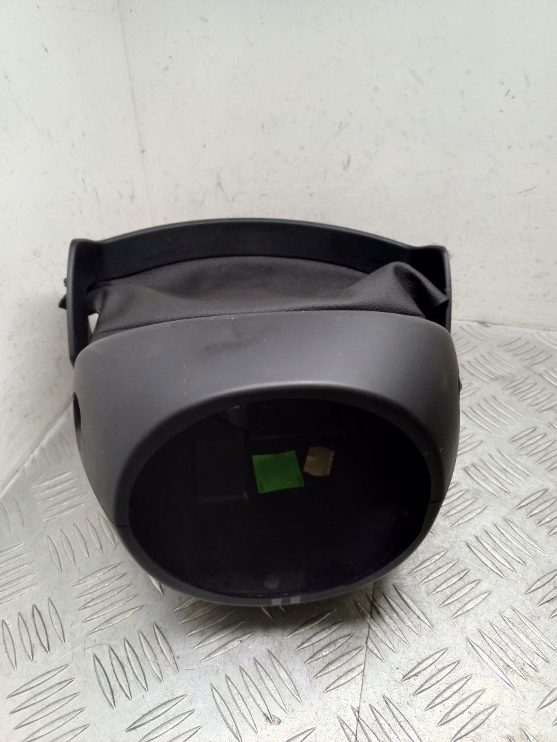 кожух рулевой колонки BMW X1 F48 2016, 2.0 л., B47 C20 A, дизель, МКПП, alpinweiß iii (300), внедорожник 5 дв., полный привод, правый руль, 51459263346, 51459263347 - фото №1