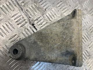 кронштейн двигателя Mercedes-Benz CLK-Класс C209/A209 [рестайлинг] 2005, 3.2 л., M 112.955, бензин, АКПП, A1122232104