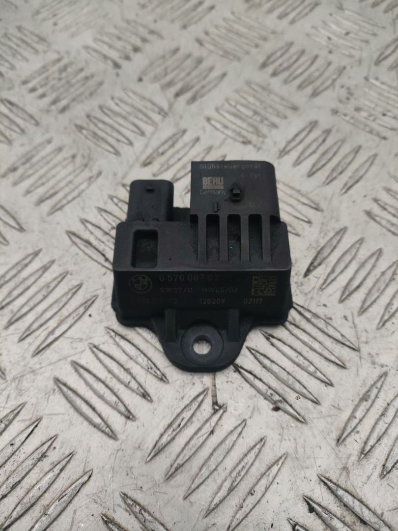 реле накала свечей BMW 5 серия F07/F10/F11 F10 2012, 2.5 л., дизель, АКПП, sophistog brillan metall (b90), седан, задний привод, правый руль, 8570087 - фото №1