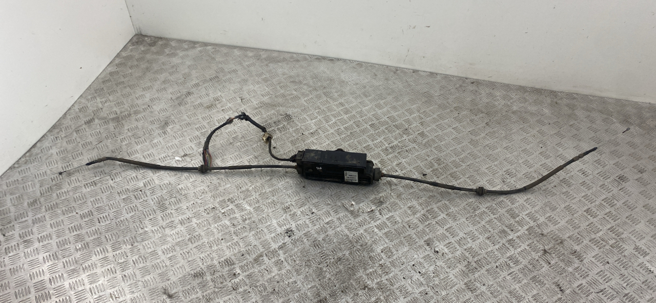 блок управления ручником BMW X5 F15 2018, 3.0 л., N57 D30 A, дизель, АКПП, carbonschwarz metallic (416), внедорожник 5 дв., полный привод, правый руль, 34436882007, 6882007 - фото №1