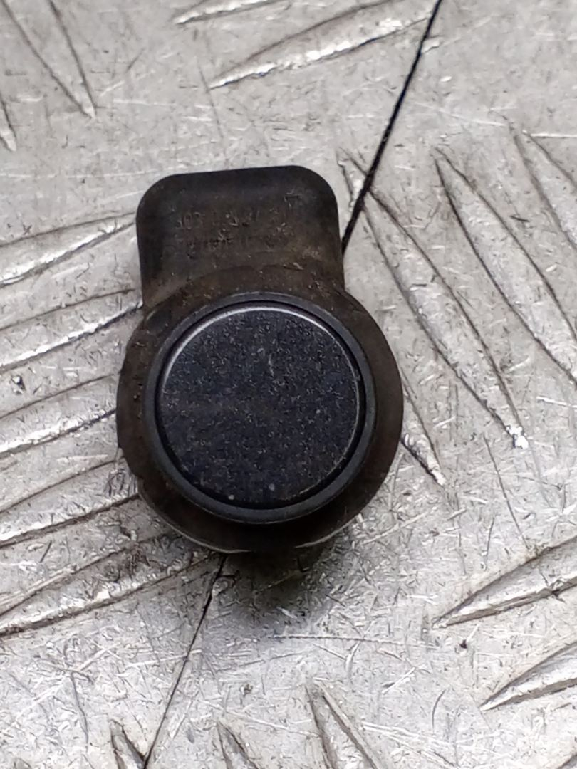 датчик парктроника BMW 5 серия F07/F10/F11 F10 2012, 2.5 л., дизель, АКПП, sophistog brillan metall (b90), седан, задний привод, правый руль, 9231283 - фото №1