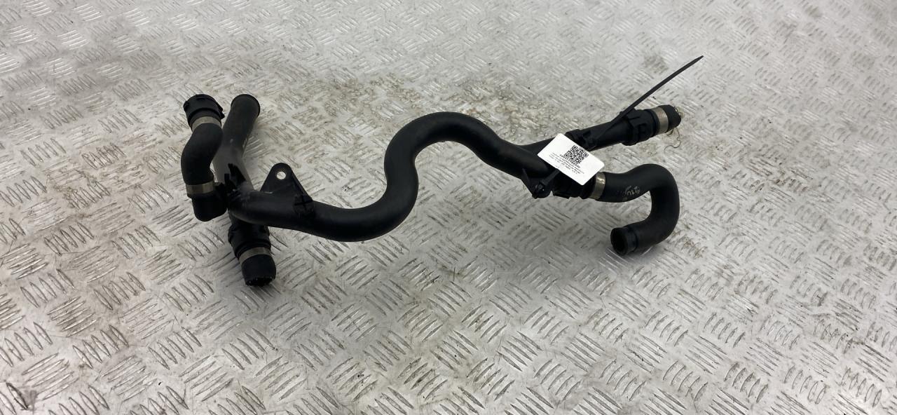 трубка охлаждающей жидкости Land Rover Range Rover 3 поколение 2004, 3.0 л., 306D1, дизель, АКПП, 7785256, 11537785256 - фото №1