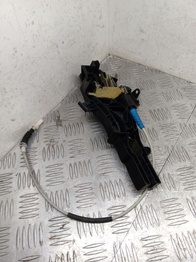 скелет ручки двери передней правой BMW X6 E71/E72 E71 2009, 3.5 л., M57D30 (306D5), дизель, АКПП, monacoblau (a35), внедорожник 5 дв., полный привод, правый руль - фото №1