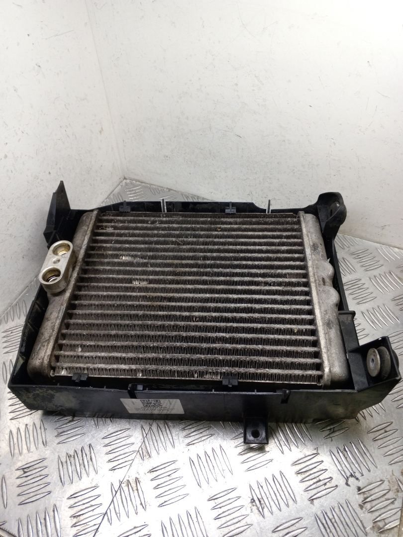 радиатор масляный BMW X5 M F85 2018, 4.4 л., S63 B44 B, бензин, АКПП, внедорожник 5 дв., полный привод, правый руль, 17117645685, 17217645693, 7645685, 7645693, T5898005 - фото №1