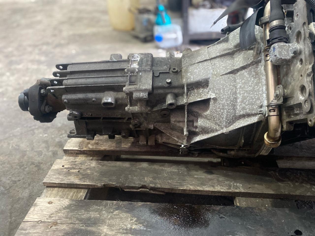 КПП механическая (МКПП) BMW 3 серия E90/E91/E92/E93 2007, 3.0 л., N53 B30, бензин, МКПП, 23007626309, 7626309, 0337095CBK, 2170000969 - фото №1