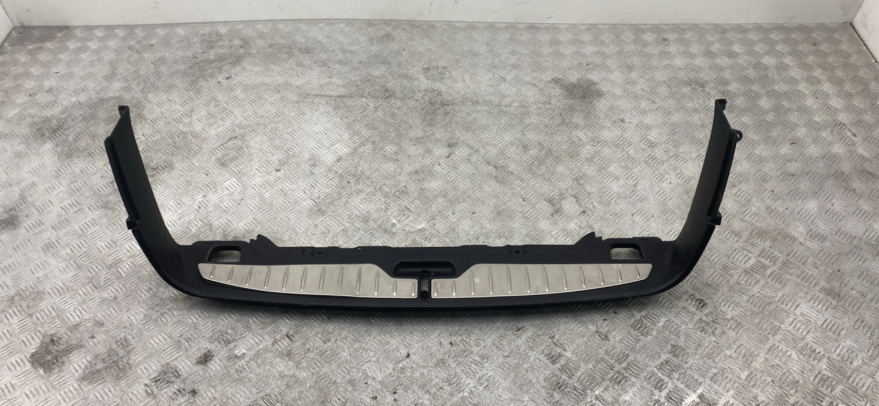 обшивка багажника BMW 5 серия F07/F10/F11 2011, 3.0 л., N57 D30 A, дизель, АКПП, sophistog brillan metallic (a90), универсал, задний привод, правый руль, 9168470, 51477234408, 7234408 - фото №1