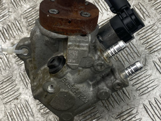 ТНВД BMW 3 серия E90/E91/E92/E93 [рестайлинг] 2010, 2.0 л., N47 D20 C, дизель, МКПП, 7810696, 0445010517