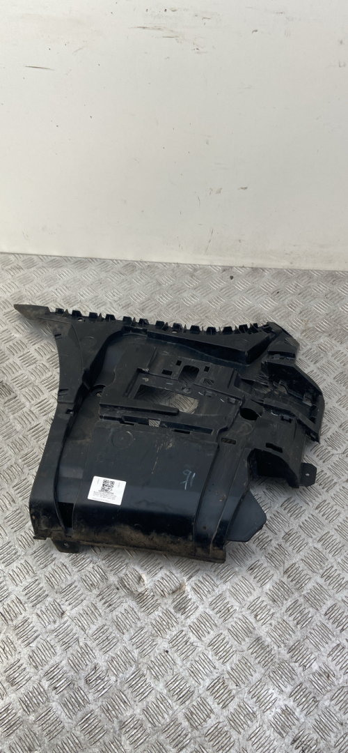 Крепление бампера заднего BMW 7 серия G11/G12 G11 2017, 3.0 л., B57 D30 A, дизель, АКПП, carbonschwarz metallic (416), седан, задний привод, правый руль, 51127357147, 7357147 - фото №1