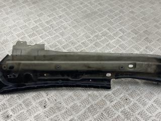 крепление ( кронштейн ) крыла Audi Q7 4L 2007, 3.0 л., BUG, дизель, АКПП, полный привод, правый руль, 4L0805158A