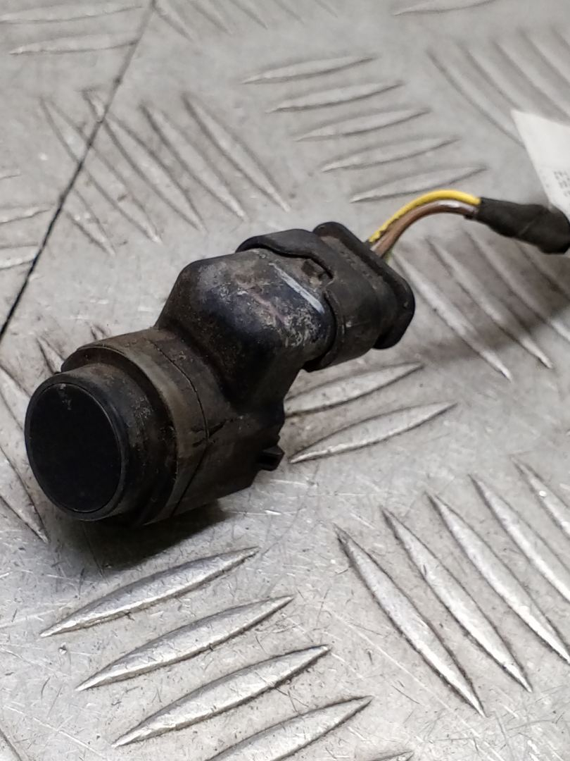 датчик парктроника BMW 5 серия F07/F10/F11 F10 2011, 3.0 л., N57 D30 A, дизель, АКПП, carbonschwarz metallic (416), седан, задний привод, правый руль, 66209231281 - фото №1