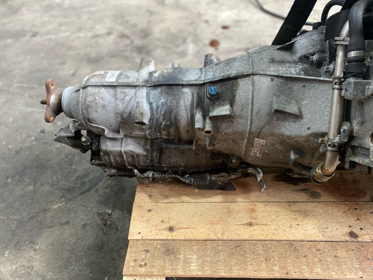 КПП автоматическая (АКПП) BMW 3 серия E90/E91/E92/E93 2007, 3.0 л., N53 B30, бензин, АКПП, N53B30, N53B30A, 24007572450, 7572450 - фото №1