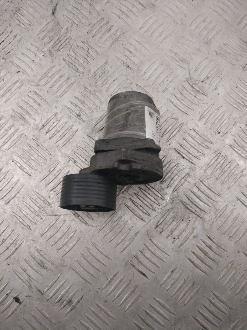 натяжитель BMW 5 серия F07/F10/F11 F10 2011, 3.0 л., N57 D30 A, дизель, АКПП, carbonschwarz metallic (416), седан, задний привод, правый руль - фото №1