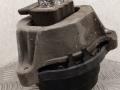 подушка крепления двигателя BMW 7 серия G11/G12 G11 2017, 3.0 л., B57 D30 A, дизель, АКПП, carbonschwarz metallic (416), седан, задний привод, правый руль, 22116860477, 6860477 - фото №3