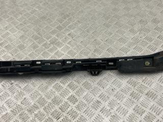 Кронштейн крепления порога BMW 5 серия F07/F10/F11 F10 2012, 2.5 л., дизель, АКПП, sophistog brillan metall (b90), седан, задний привод, правый руль, 51777204021, 7204021