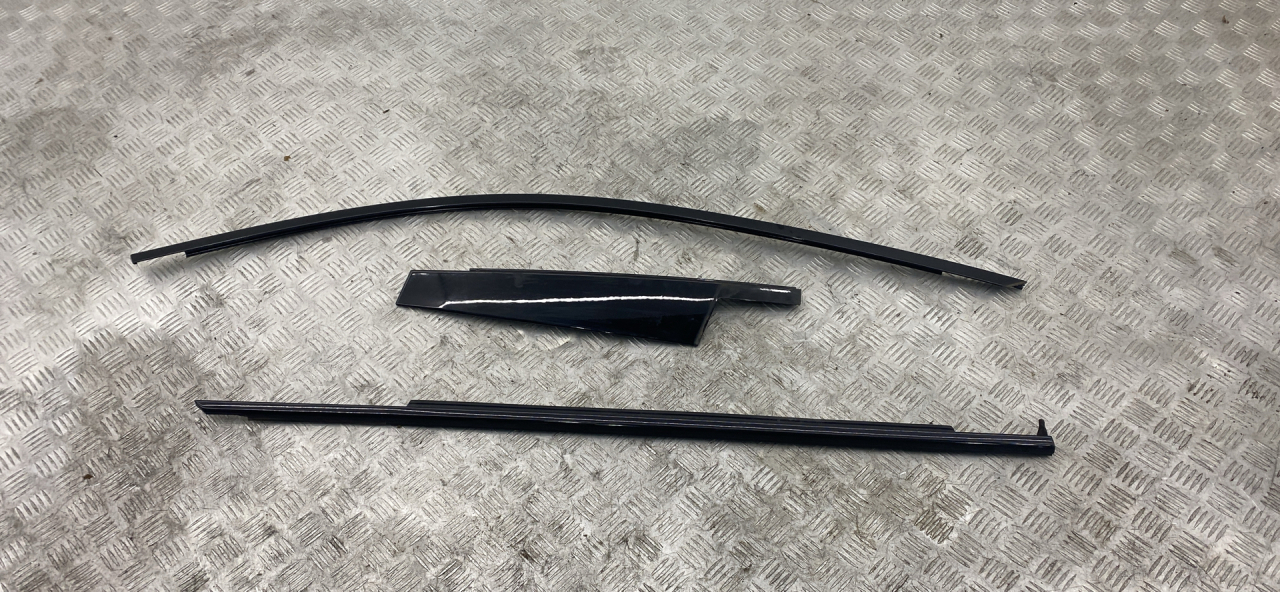 молдинг двери передней правой BMW 5 серия G30/G31 G30 2020, 2.0 л., B48 B20 B, бензин, АКПП, sophistograu a90, седан, задний привод, правый руль - фото №1