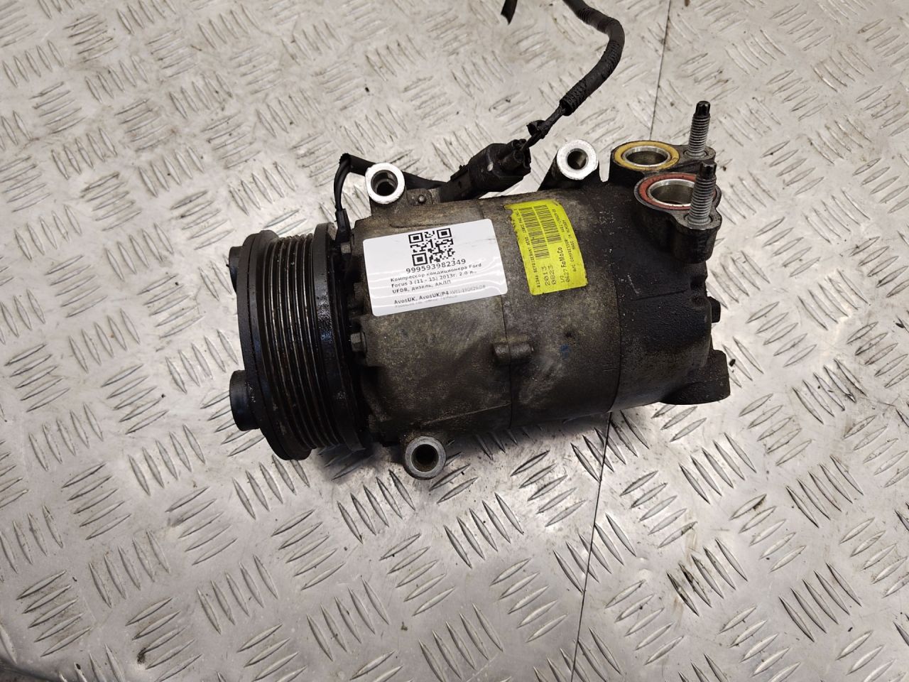 компрессор кондиционера Ford Focus 3 поколение 2013, 2.0 л., UFDB, дизель, АКПП, AV61-19D629-DB - фото №1