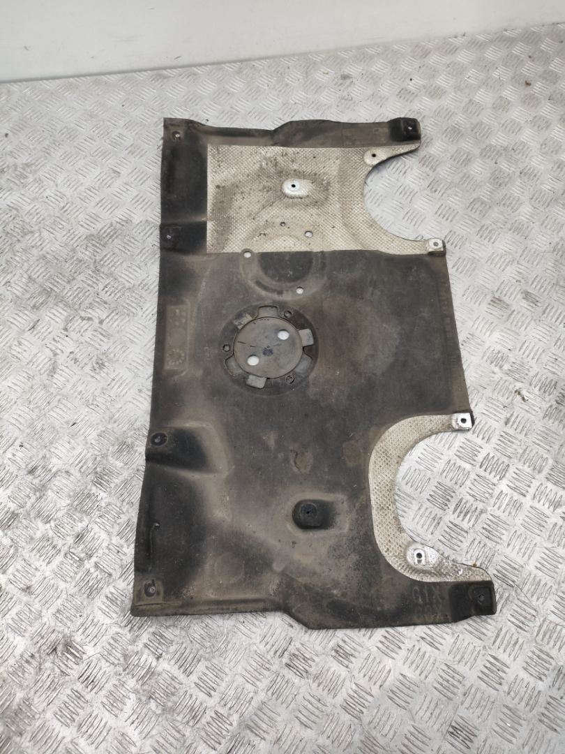 защита двигателя BMW 5 серия G30/G31 G30 2020, 2.0 л., B48 B20 B, бензин, АКПП, sophistograu a90, седан, задний привод, правый руль, 51757340171, 7340171 - фото №1