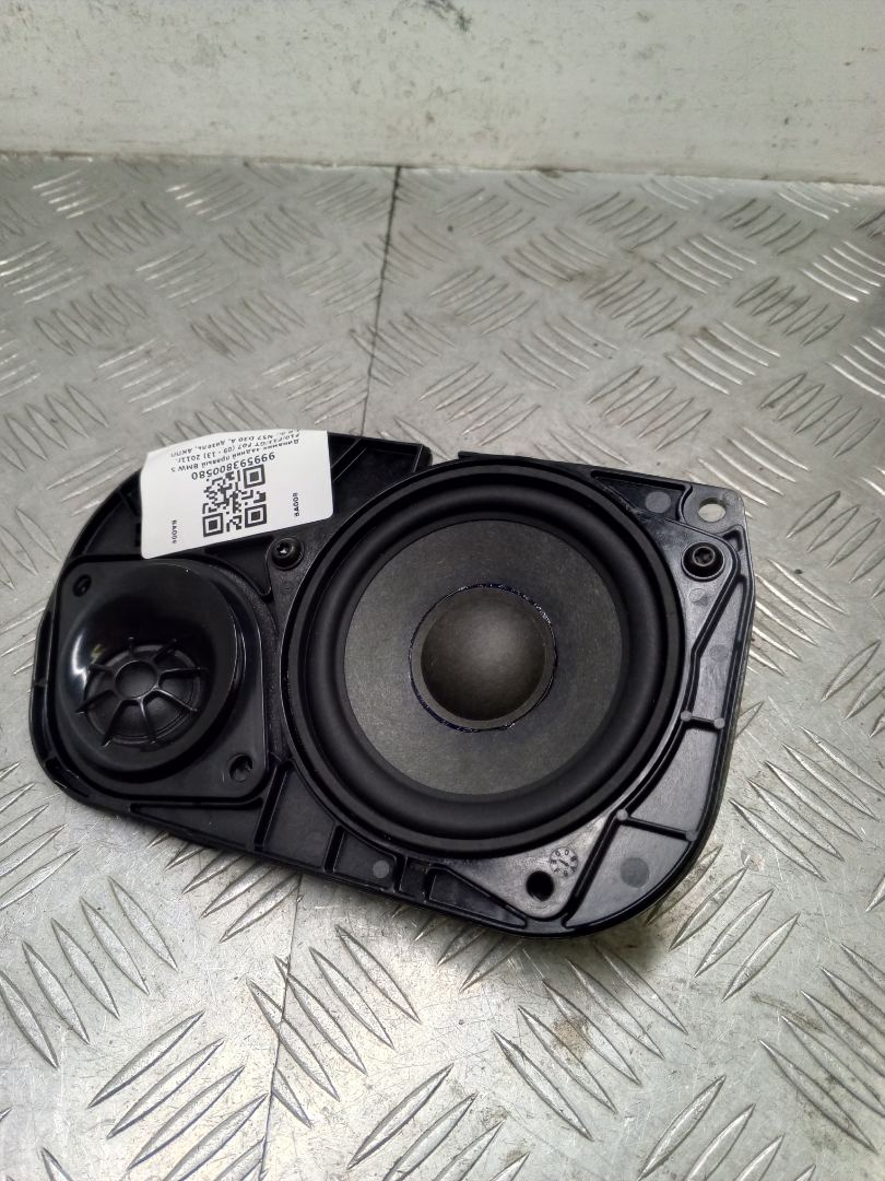динамик BMW 5 серия F07/F10/F11 2011, 3.0 л., N57 D30 A, дизель, АКПП, sophistog brillan metallic (a90), универсал, задний привод, правый руль, 65139239146 - фото №1
