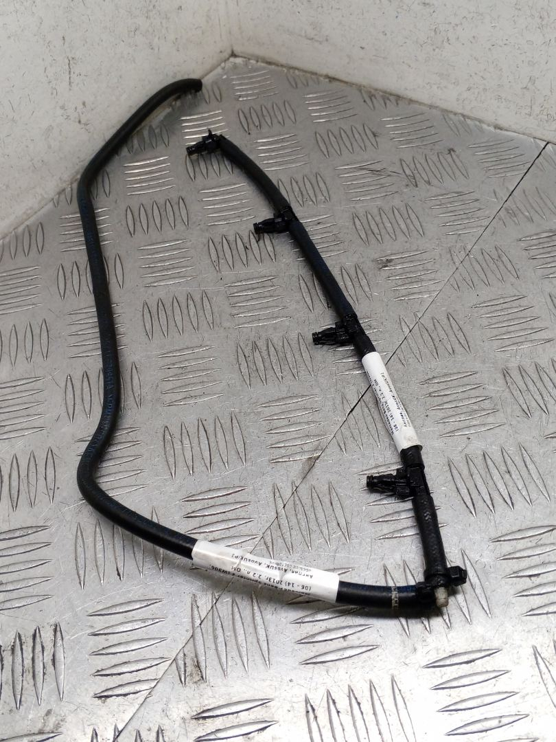 трубка обратки форсунок Mercedes-Benz Sprinter 2 поколение (W906) 2013, 2.2 л., дизель, МКПП - фото №1