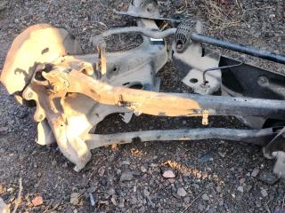 кулак задний левый BMW X1 F48 2016, 2.0 л., B47 C20 A, дизель, МКПП, alpinweiß iii (300), внедорожник 5 дв., полный привод, правый руль