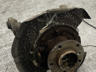 кулак задний левый BMW X5 E70 [рестайлинг] E70 2012, 4.0 л., дизель, АКПП, black sapphire metallic (475), внедорожник 5 дв., полный привод, правый руль