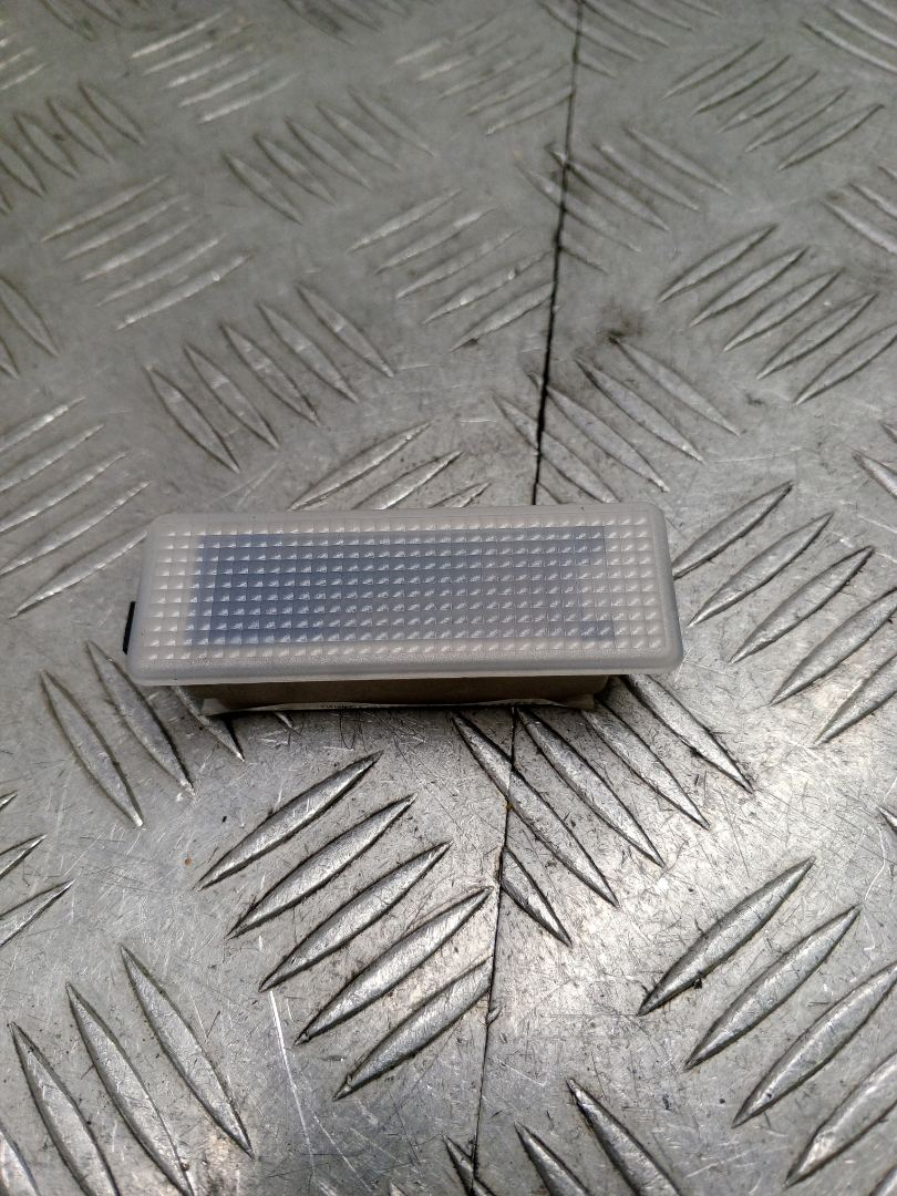 фонарь салона (плафон) BMW 5 серия F07/F10/F11 2011, 3.0 л., N57 D30 A, дизель, АКПП, sophistog brillan metallic (a90), универсал, задний привод, правый руль, 63316972605 - фото №1