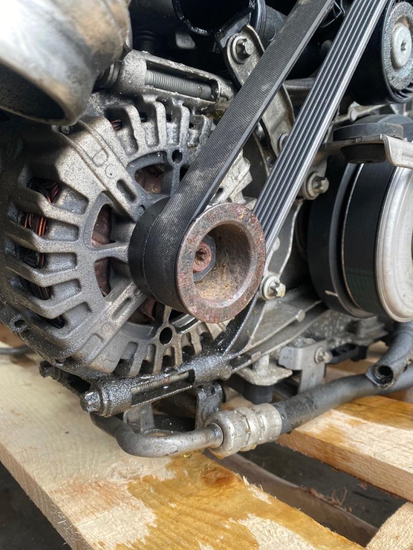 генератор Mercedes-Benz E-Класс W212/S212/C207/A207 2012, 2.2 л., OM 651.911, дизель, АКПП - фото №1