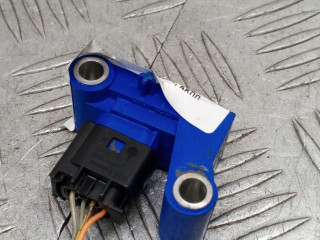 датчик удара BMW 6 серия E63/E64 [рестайлинг] E64 2009, 3.0 л., M57 D30 (306D5), дизель, АКПП, кабриолет, задний привод, правый руль, 65776977399, 6977399