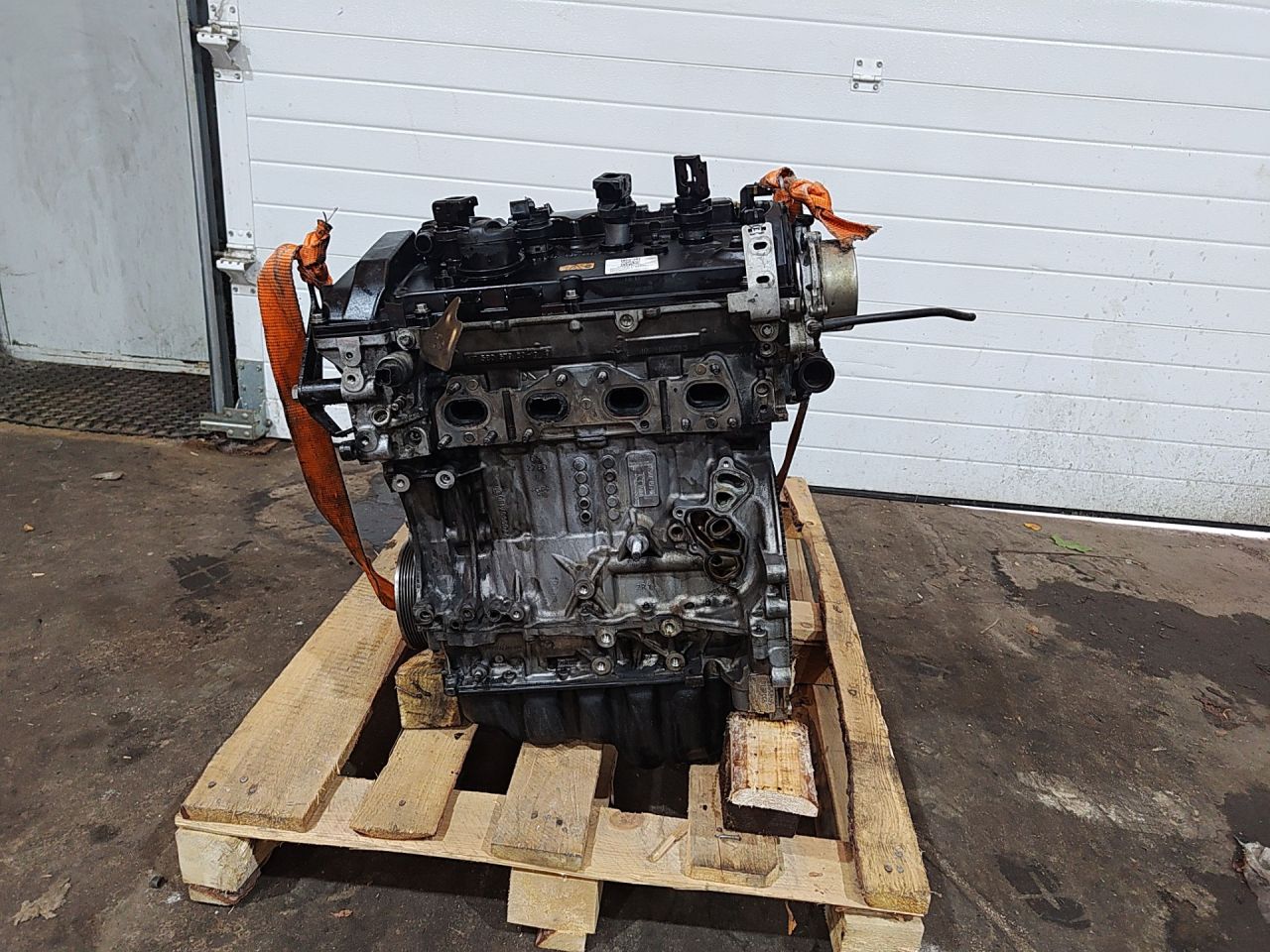 двигатель BMW 3 серия F30/F31/F34 2012, 1.6 л., N13 B16 A, бензин, N13, N13B16, N13B16A - фото №1